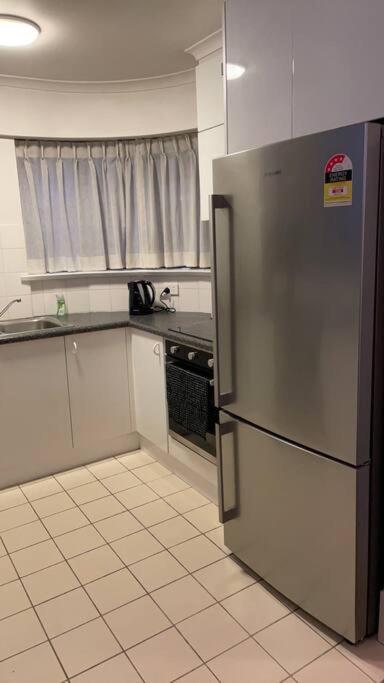 Appartement 2 Beds 2 Baths Apt In Braddon Cbd - Pool, 1 Free Parking, Gym à Canberra Extérieur photo